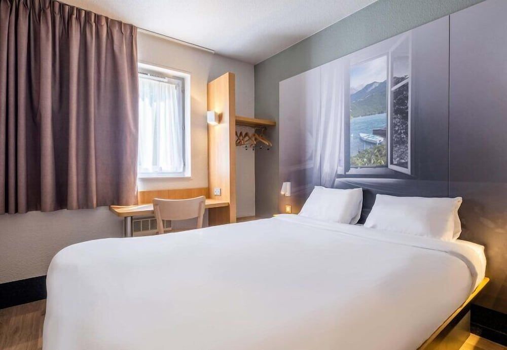 B&B HOTEL Annecy Argonay 1
