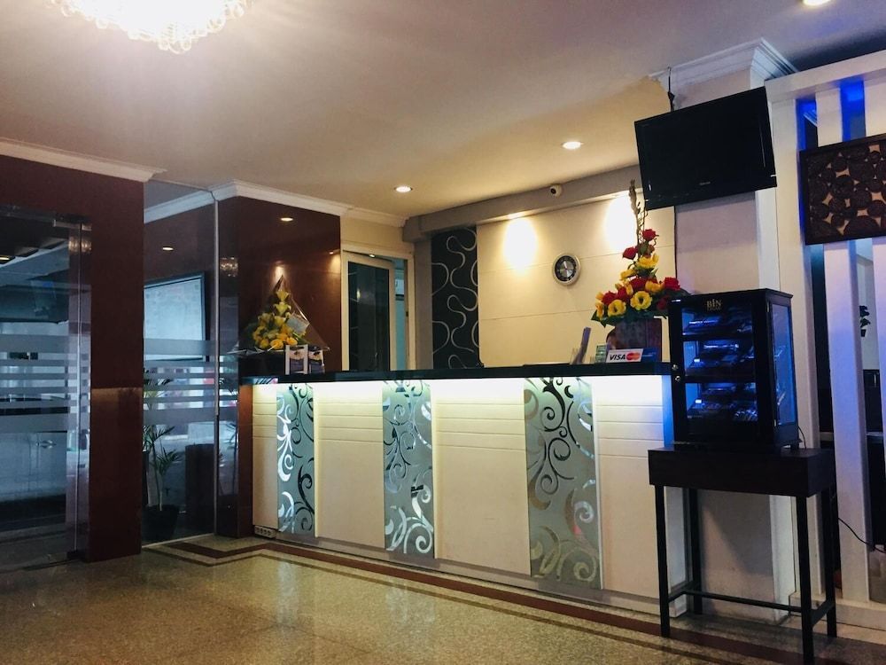 Hotel 88 Diponegoro 2