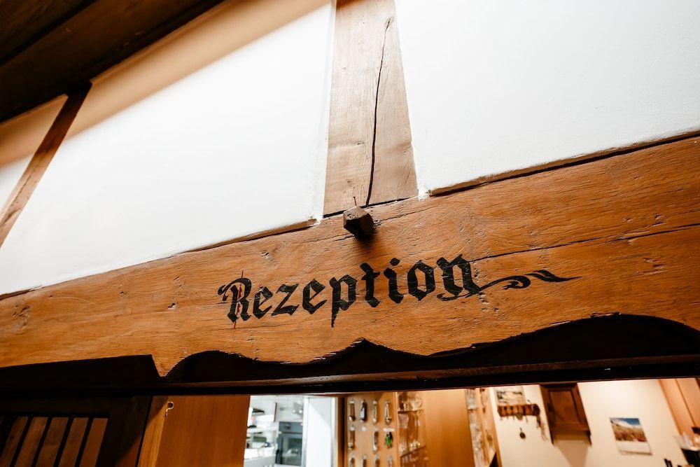 Hotel-Gasthof Goldener Greifen 2