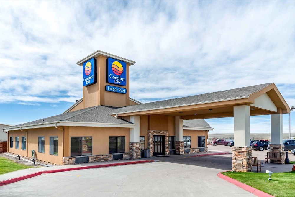 Comfort Inn Limon 1