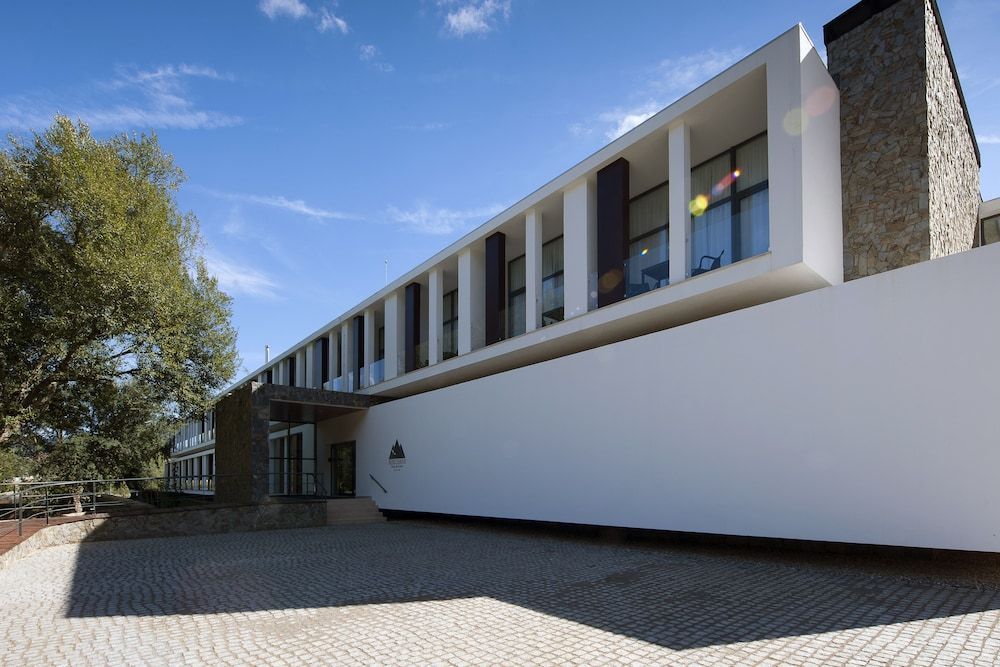Hotel Parque Serra da Lousã 1
