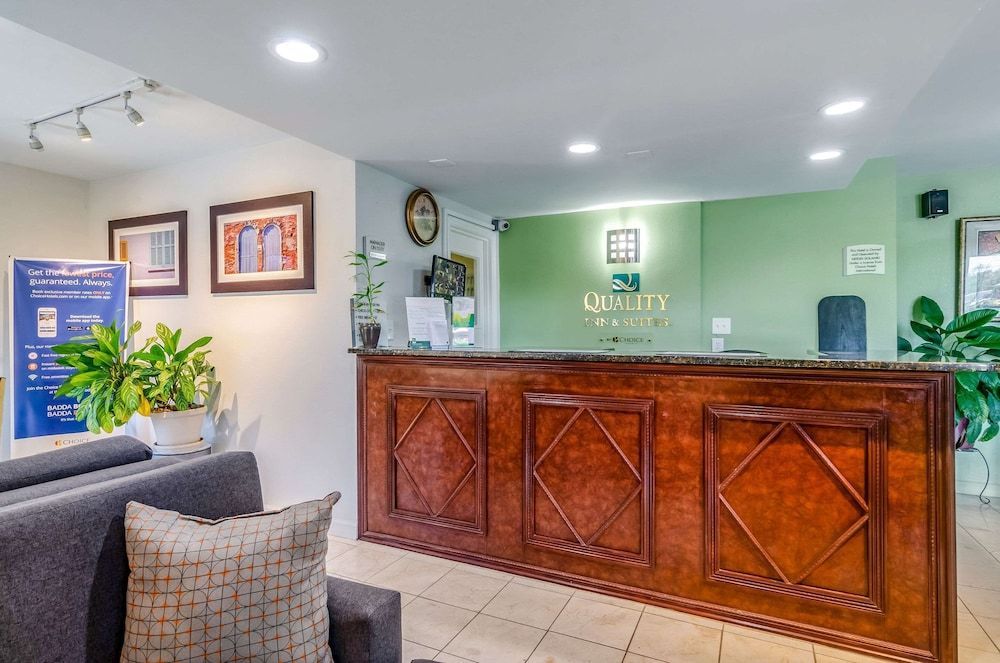 Quality Inn & Suites Creedmoor - Butner 2