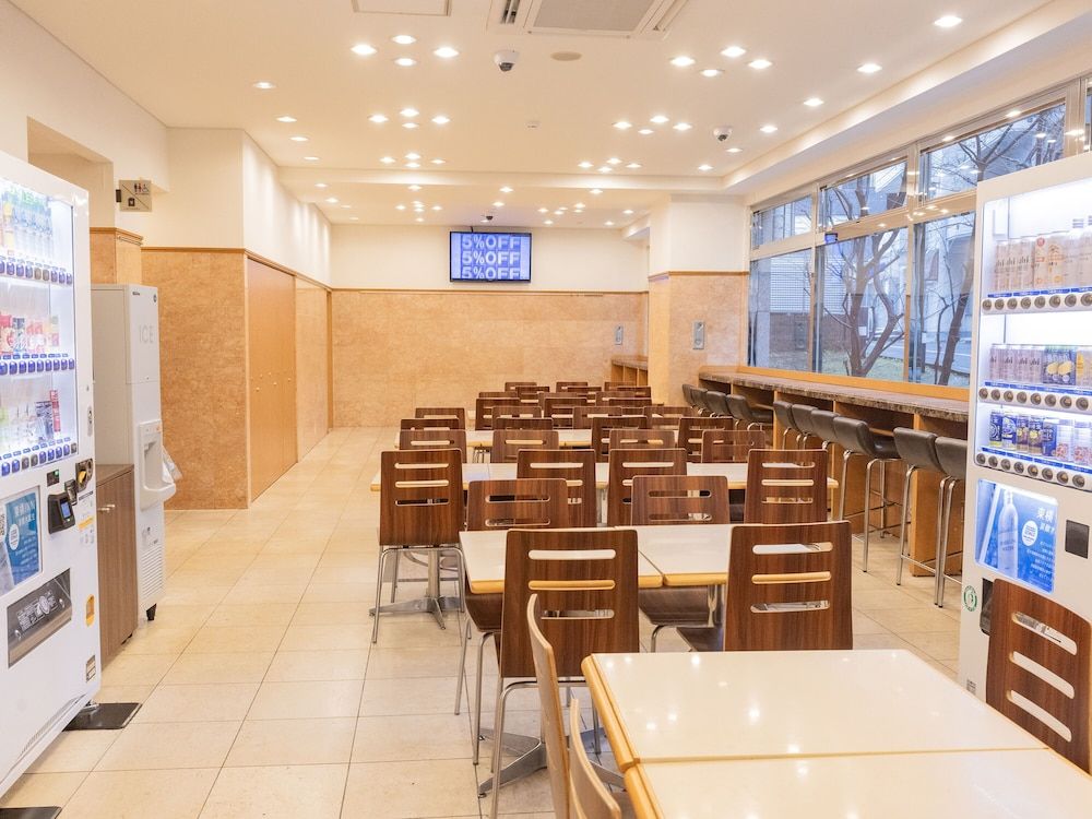 Toyoko Inn Tokyo Monzen-nakacho Eitaibashi 2