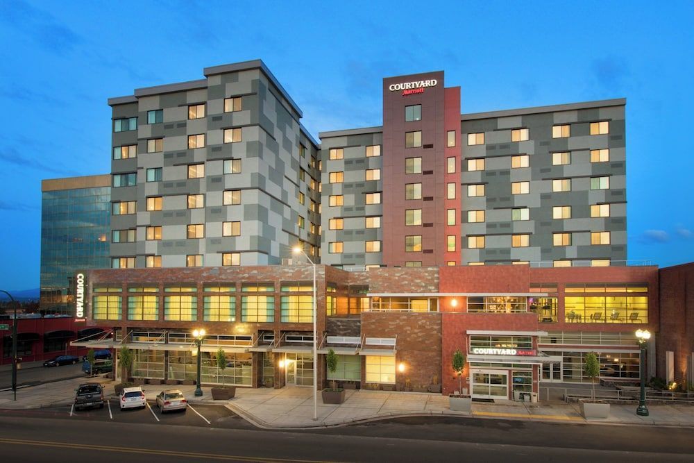 Courtyard by Marriott Seattle Everett Downtown 1