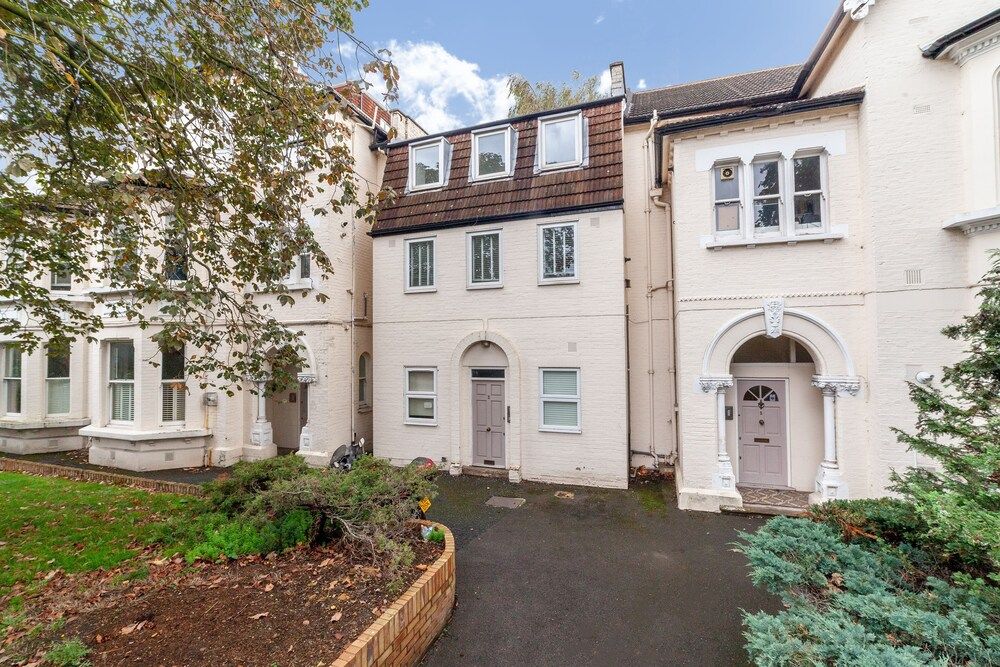 The Wandsworth Flat 1