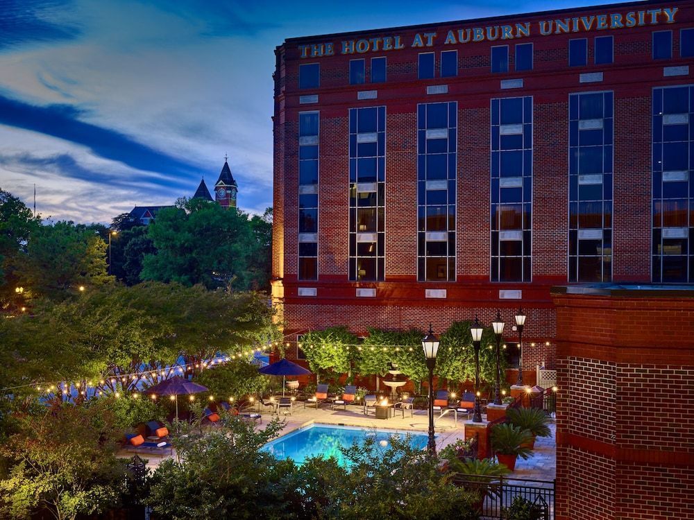 The Hotel at Auburn University 1