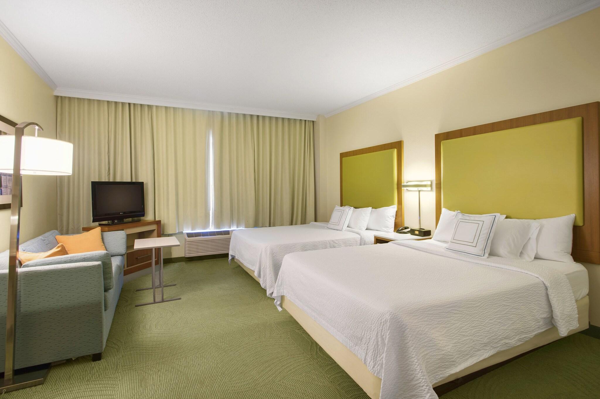 SpringHill Suites Lawrence Downtown 2