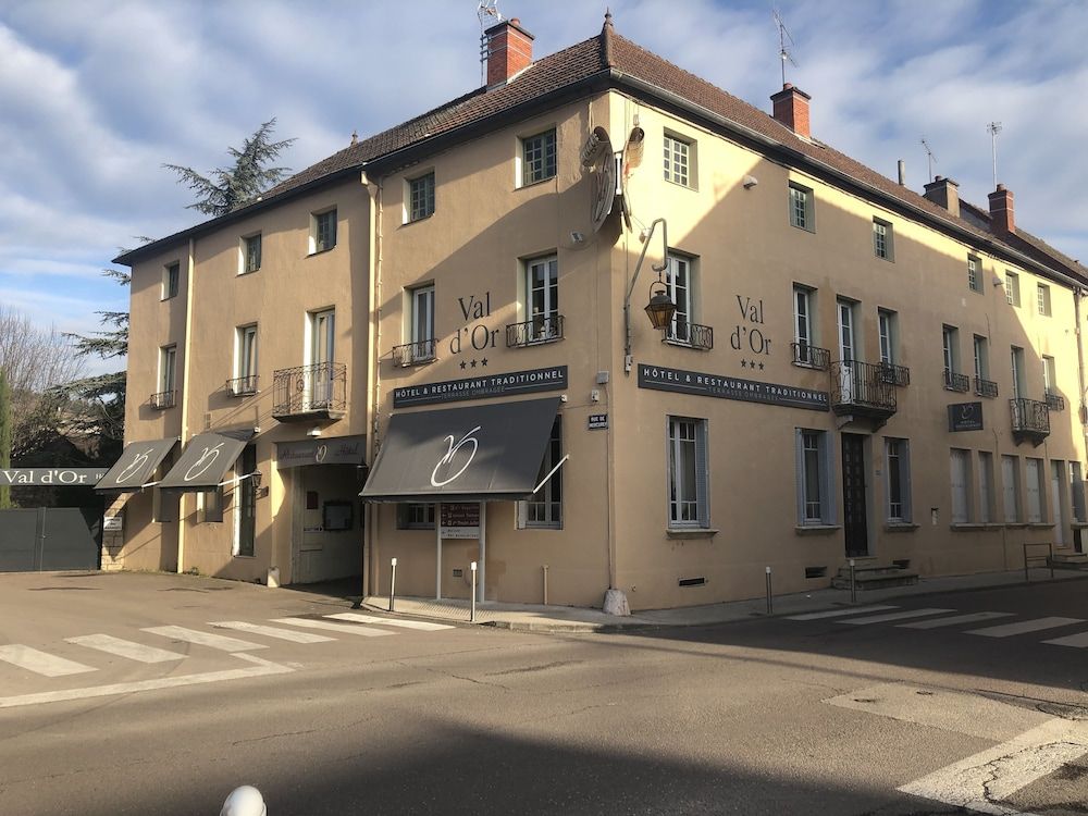 Hostellerie du Val d'Or 1