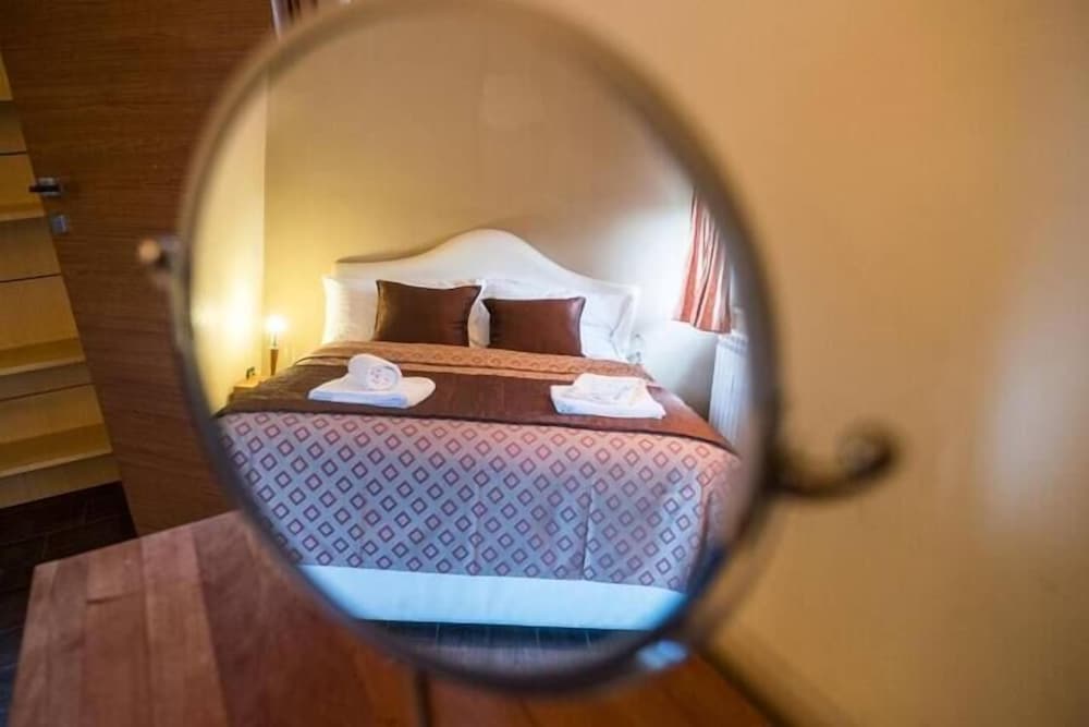 Aida Charming Rooms 1
