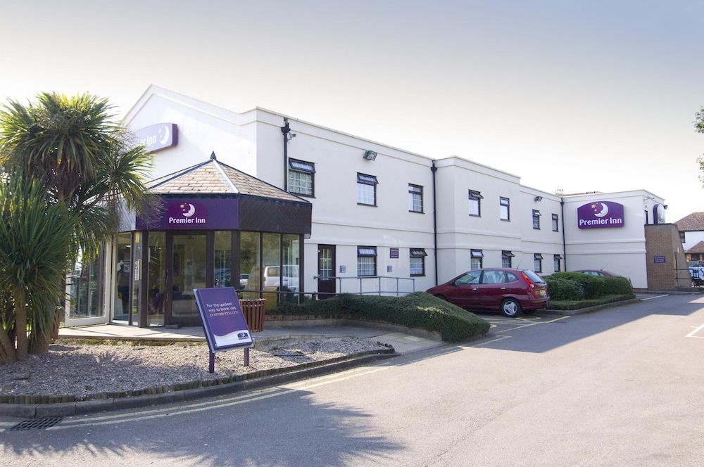 Premier Inn Gloucester - Longford 1