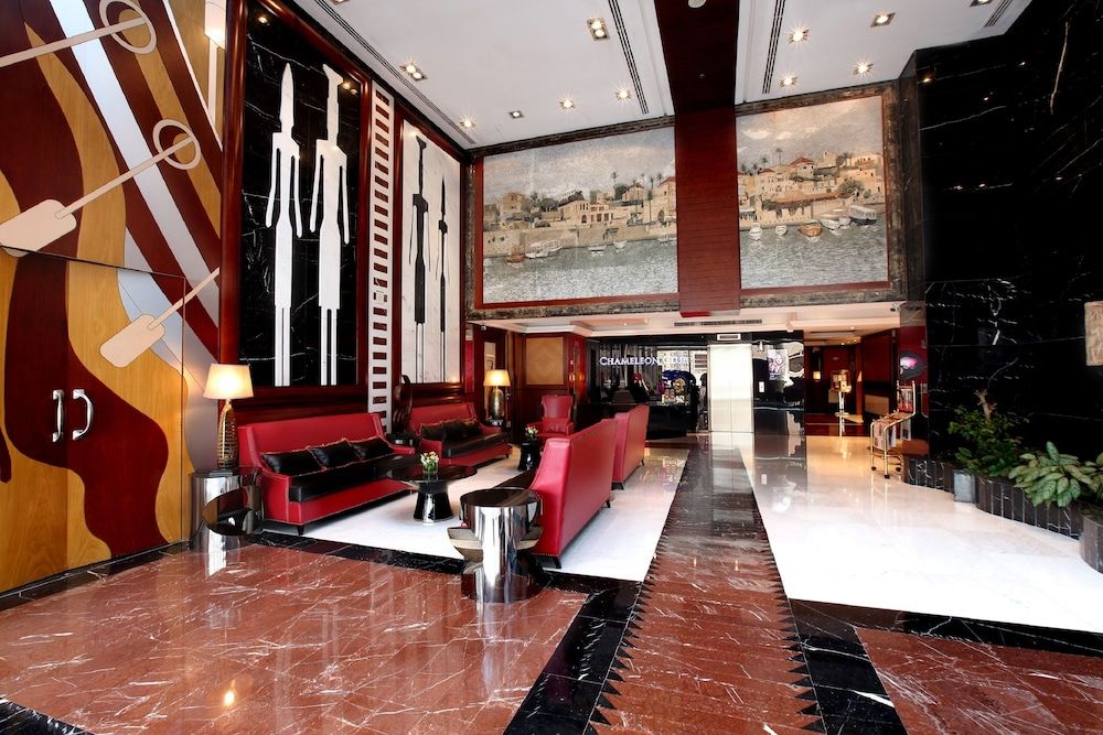 Social Hotel 2