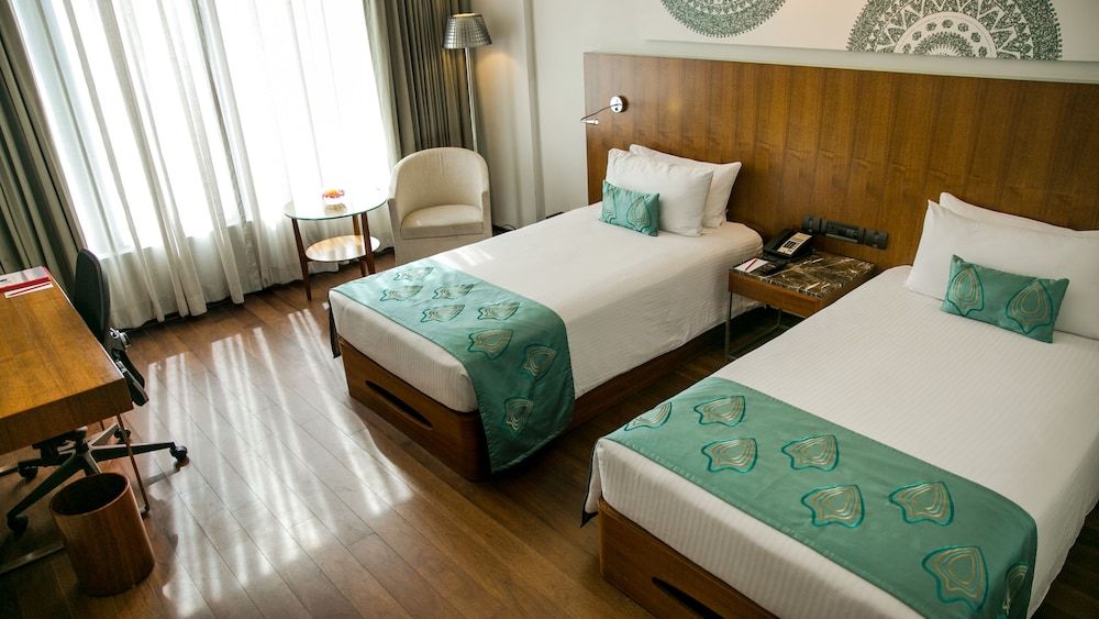 Vivanta Chennai IT Expressway OMR 2