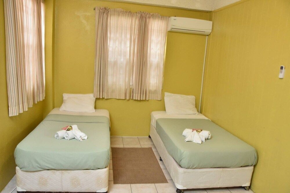 Aanola Villas A4 Spacious Caribbean Casa 2