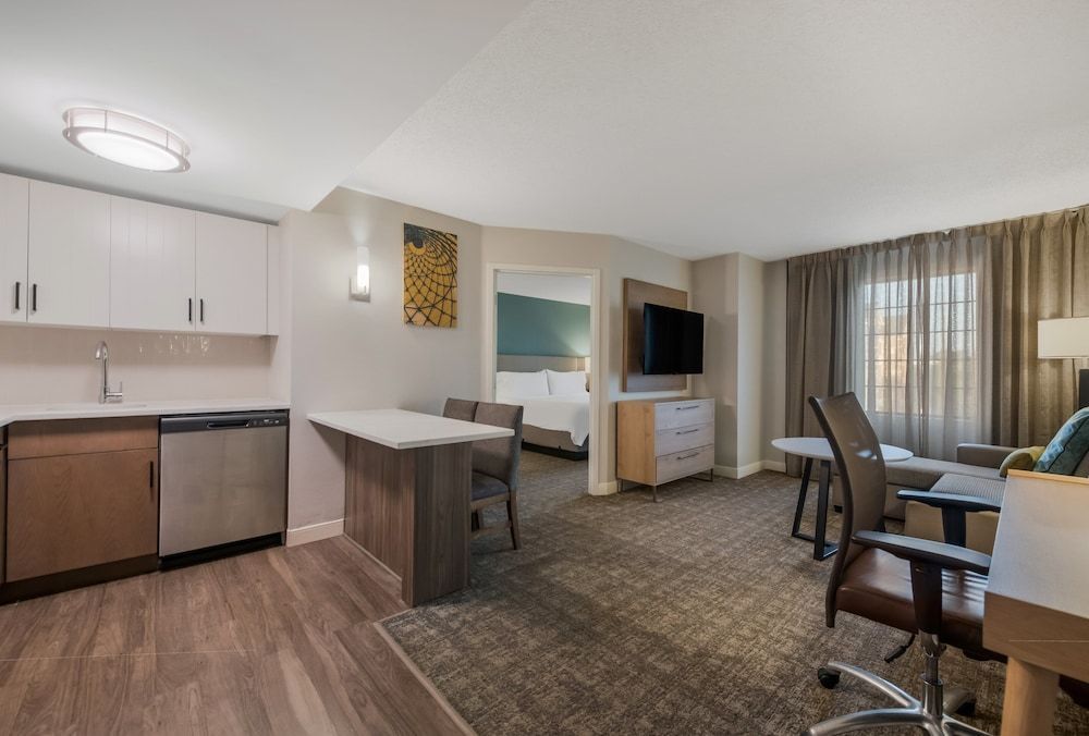 Staybridge Suites CHESAPEAKE - VIRGINIA BEACH by IHG 2