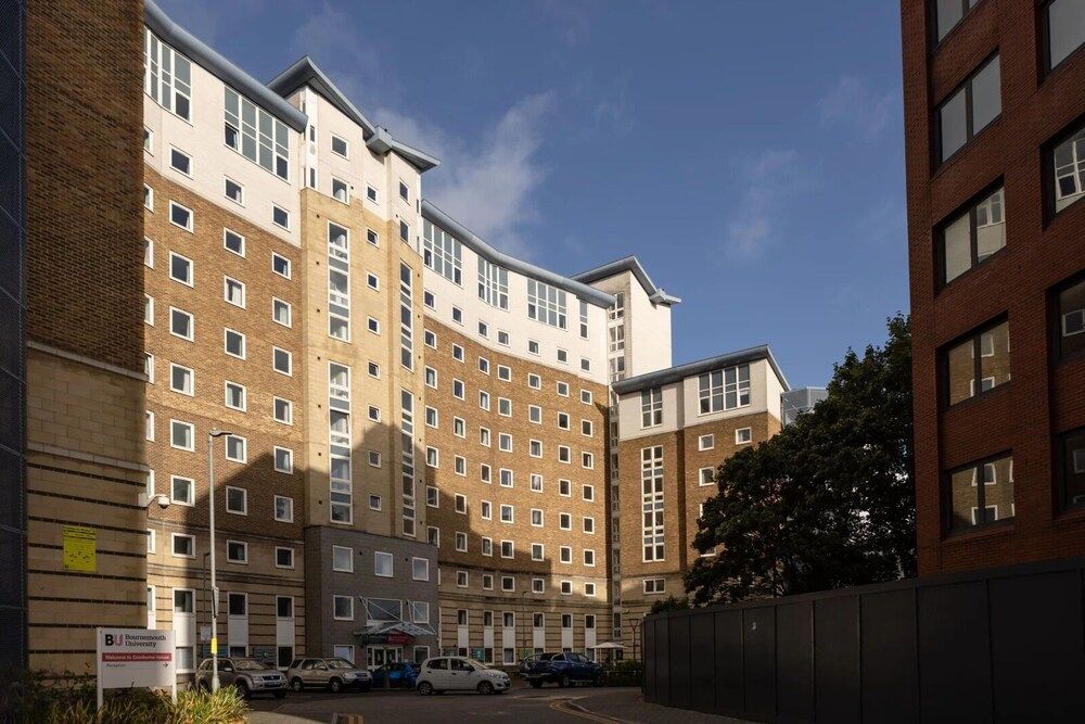 Cranborne House - Campus Accommodation 1