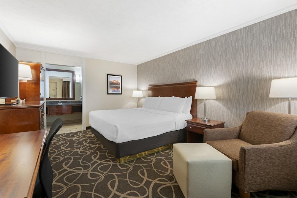 Best Western Plus Burley Inn & Convention Center 1