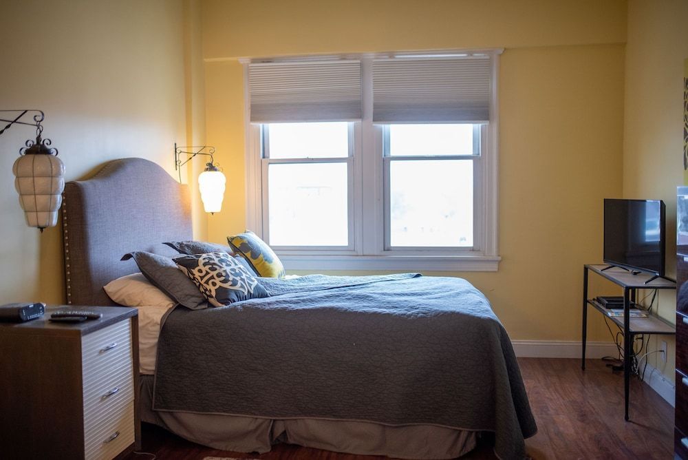 Fountainview Inn 2