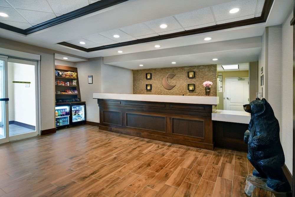 Comfort Inn & Suites Wilton 1