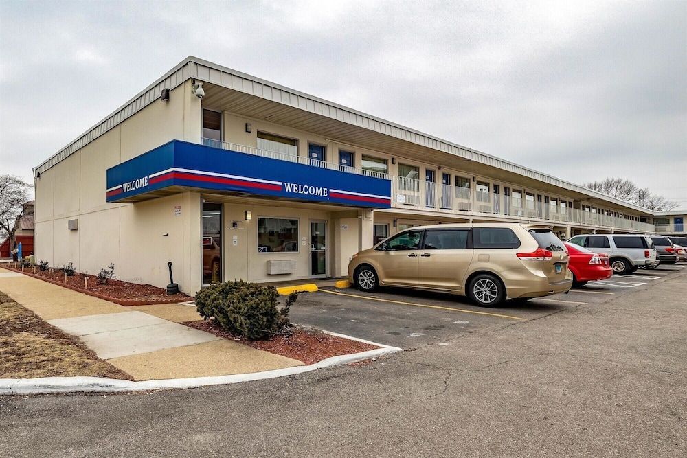 Motel 6 Joliet, IL - I-80 1