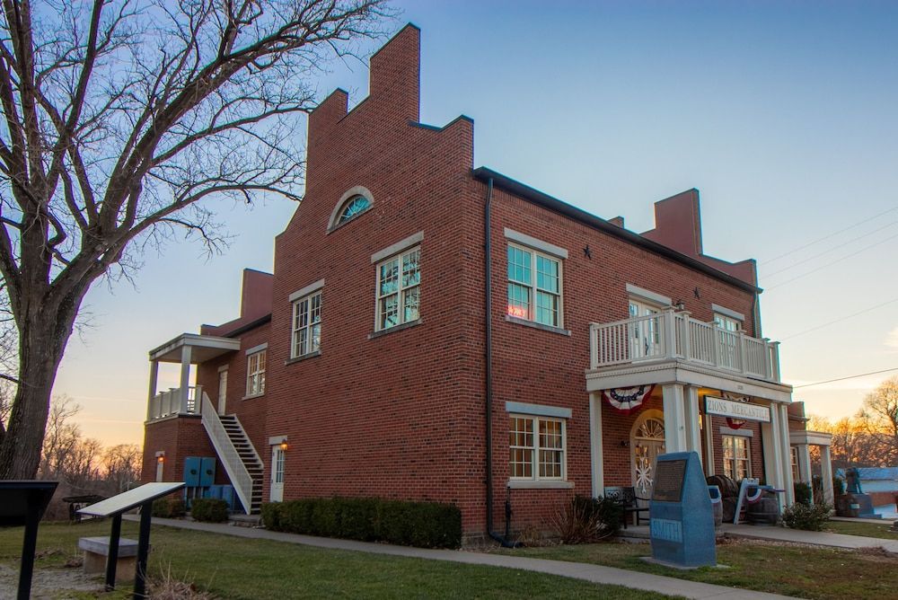Nauvoo Temple House Hotel 1