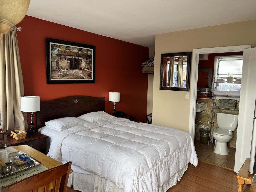 Great House Motel 2