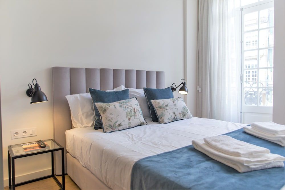 Clérigos Prime Suites by Porto City Hosts 1