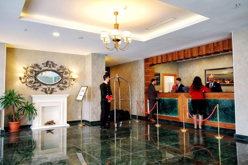 Sarissa Hotel 2