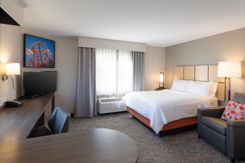 Candlewood Suites ANAHEIM - RESORT AREA by IHG 2