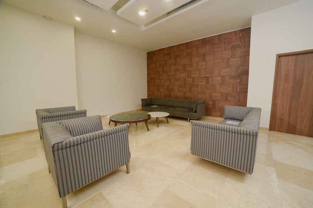 Hotel Dorado Plaza Alto Prado 2