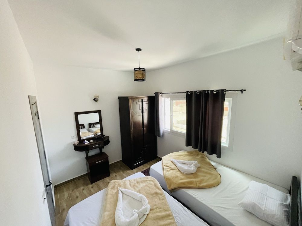 Elite Residence 2