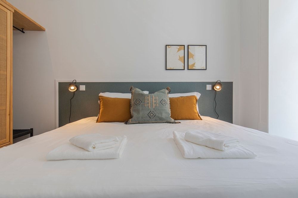 Ando Living - Abrantes 10 House 2