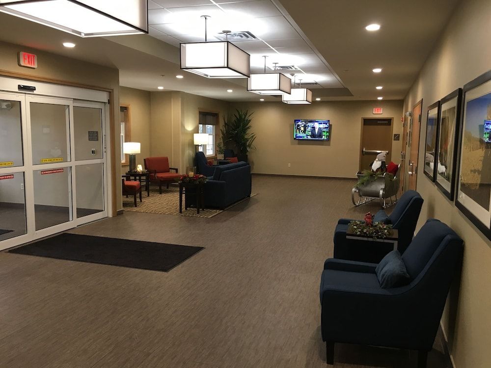 Comfort Suites Hotel and Conference Center 2