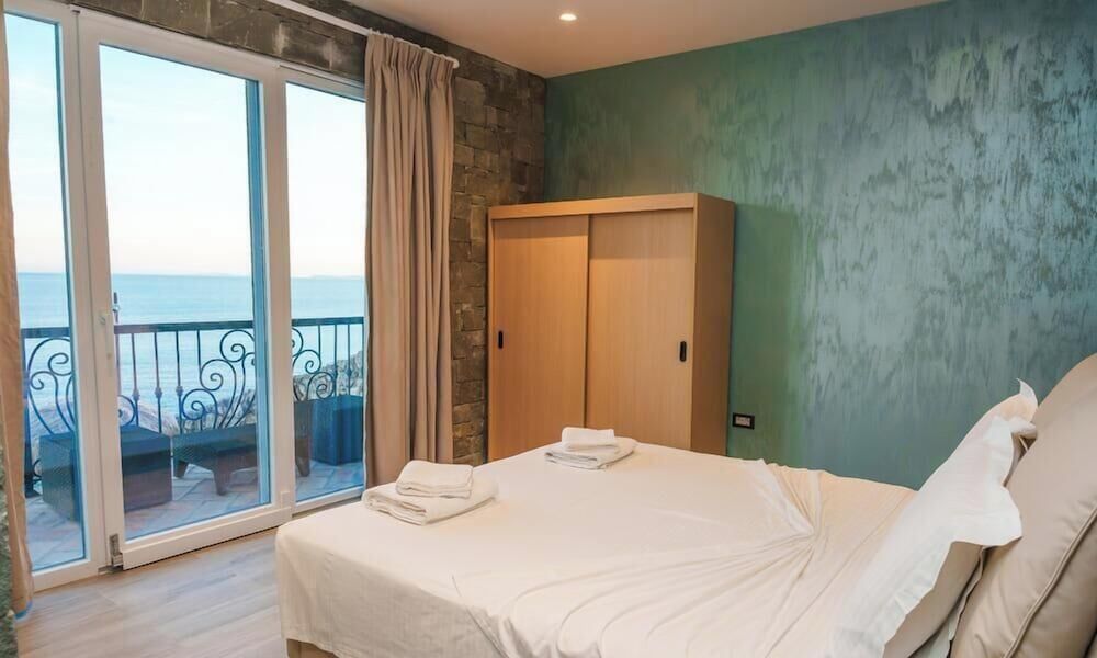 Kshira Oasis Qeparo - Boutique Beachfront Suites & Restaurant 2