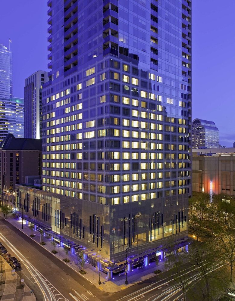 Hyatt at Olive 8 1