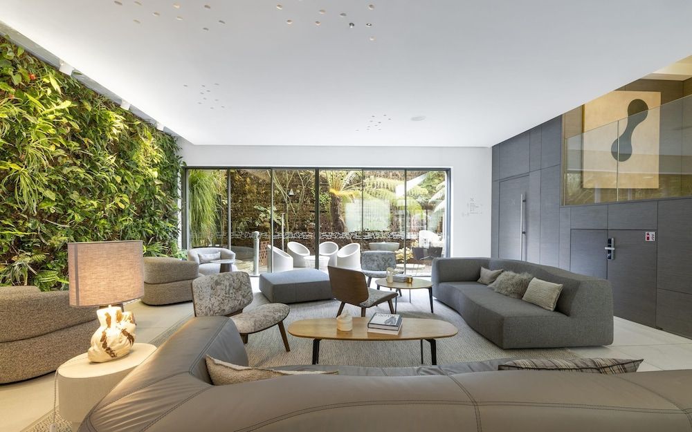 BW Premier Collection Le Saint Antoine Hotel et Spa 1