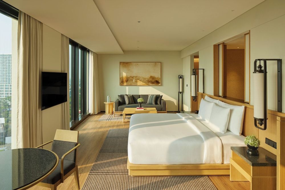 Hotel Tentrem Jakarta 1