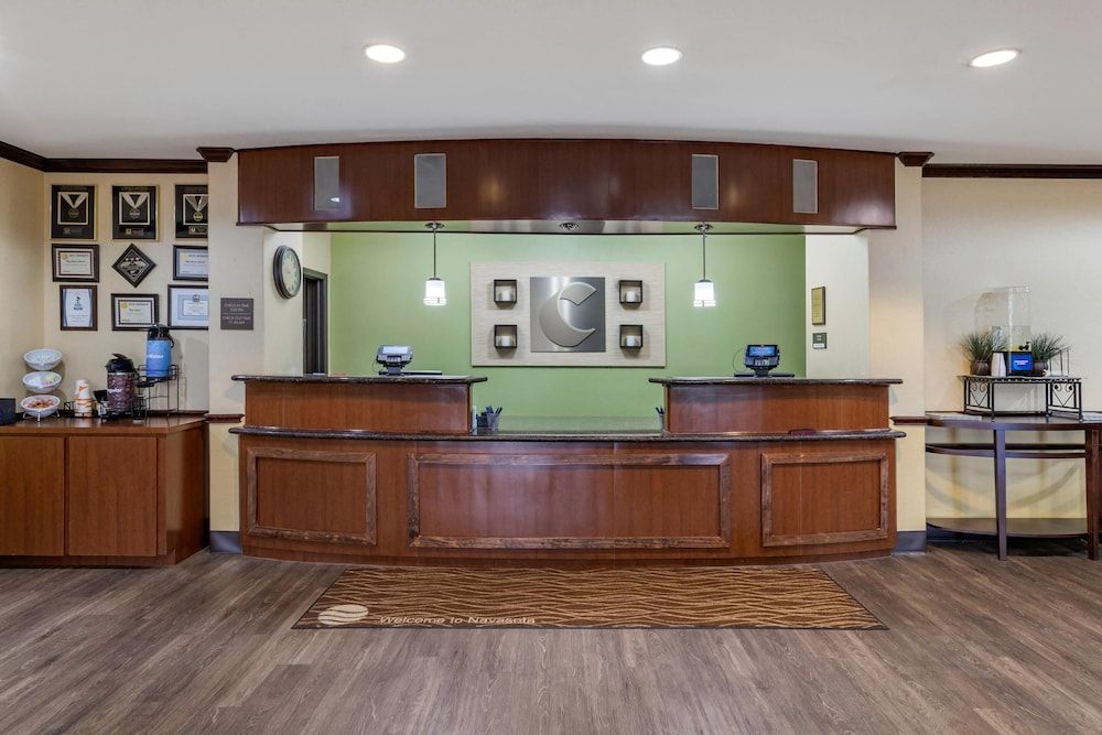 Comfort Inn & Suites Navasota 2
