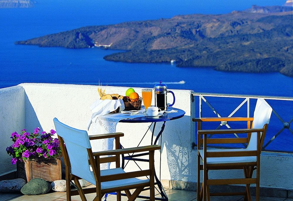 Theoxenia Caldera Hotel 1
