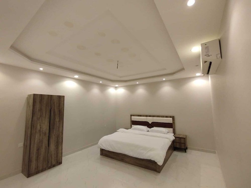 Al Salam Apartments Bedroom j-13 1