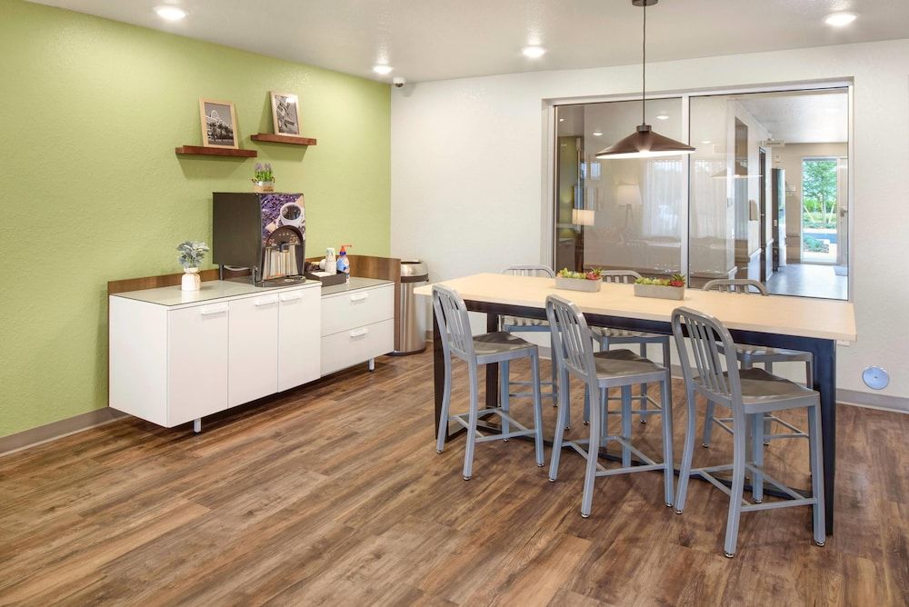 WoodSpring Suites Orlando I-4 & Convention Center 2