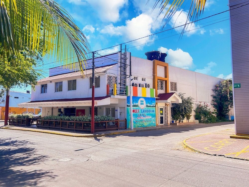 Sweet Caribbean Airport Hotel 1