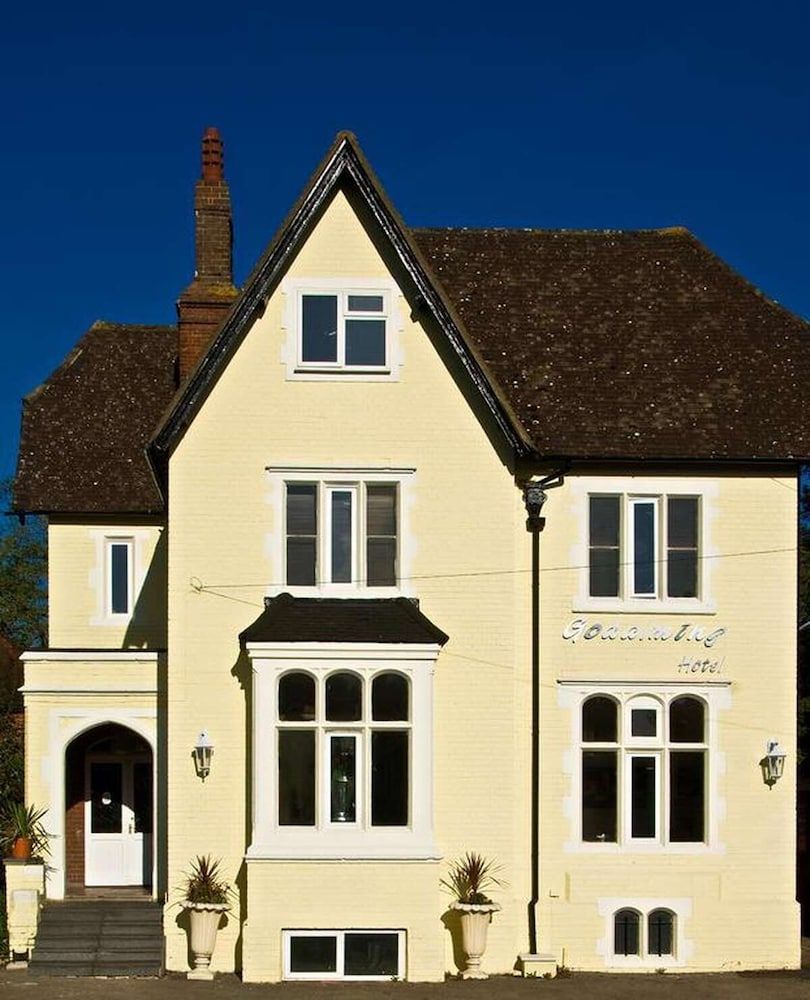 Godalming Hotel Guest House 1