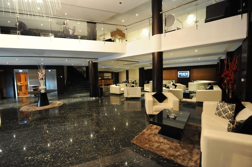 Rive Hotel 2