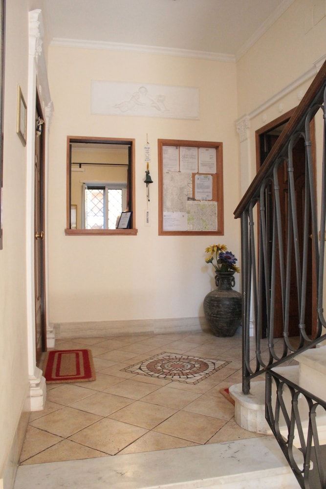 Ianus Guest House 2