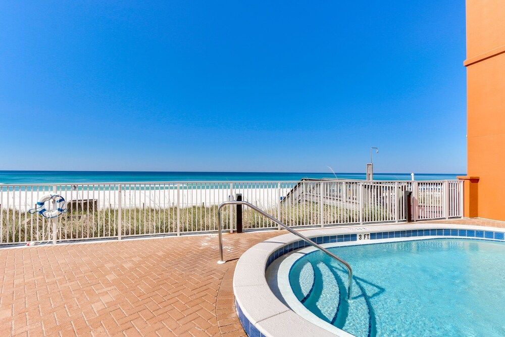 Tropic Winds Condo 1