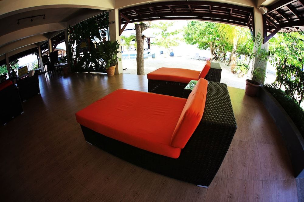 Negril Treehouse Resort 2