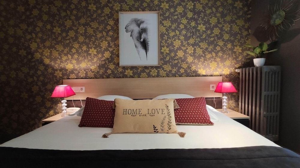 Celtic Hotel 2