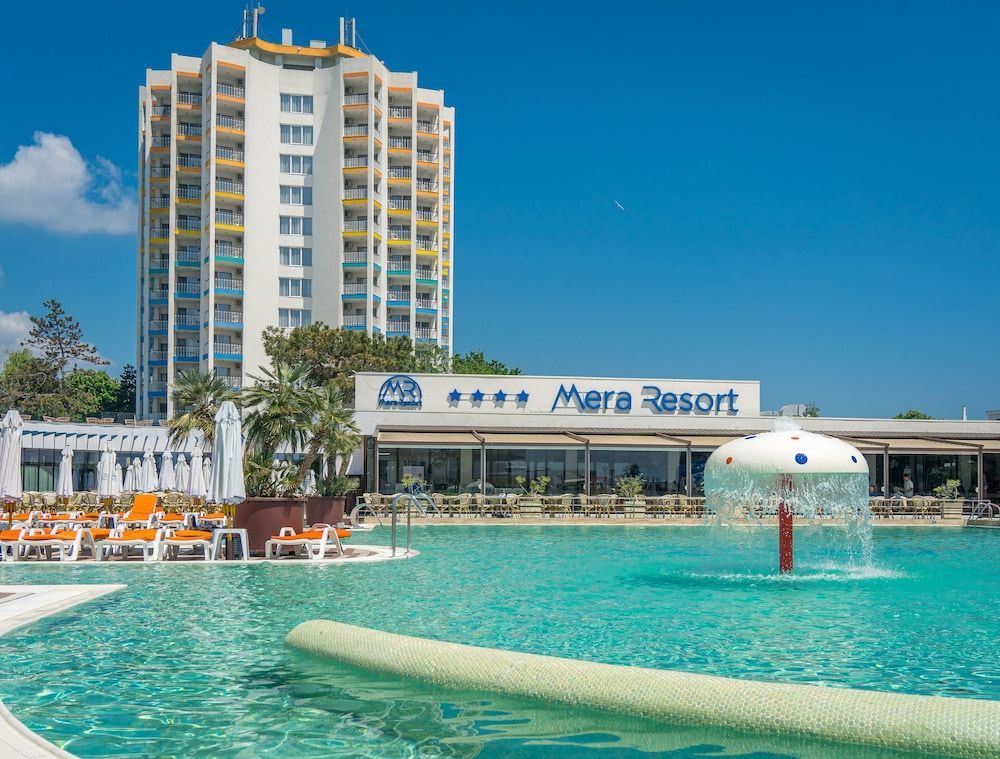 Mera Resort 1