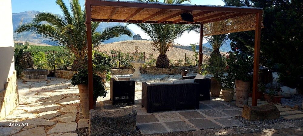 La Suite Di Segesta 1