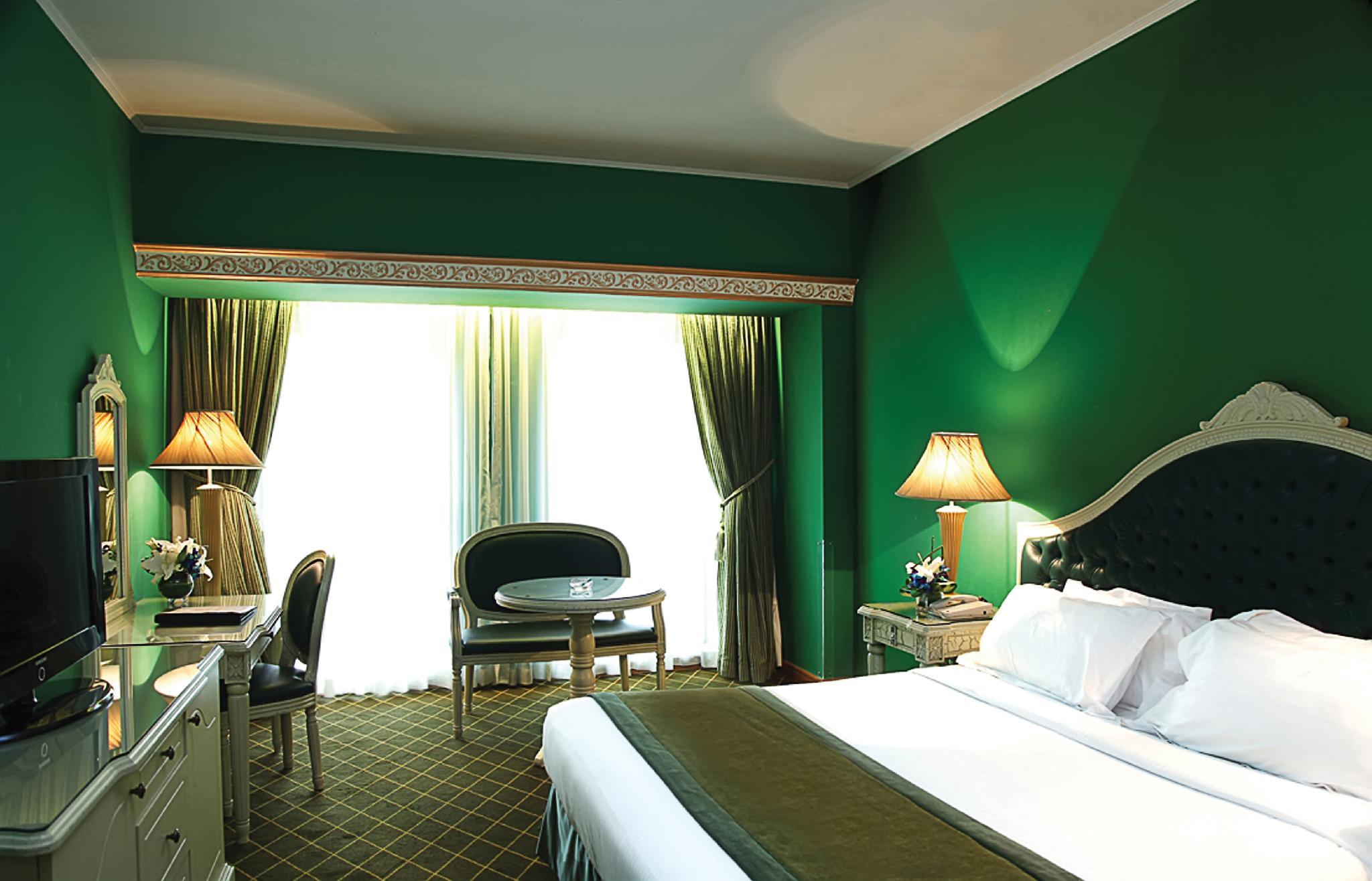 Moscow Hotel 2